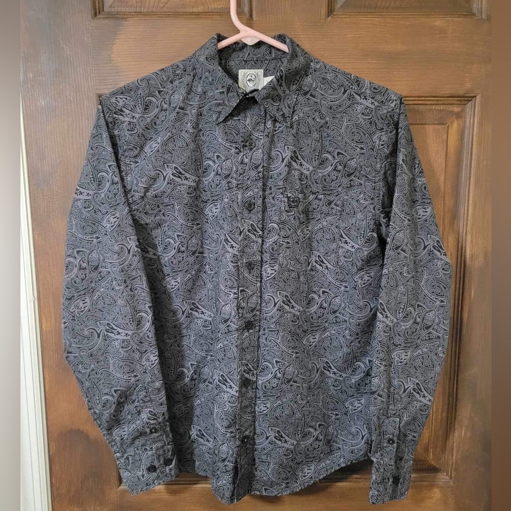 Cinch button up long sleeve Youth large (12)